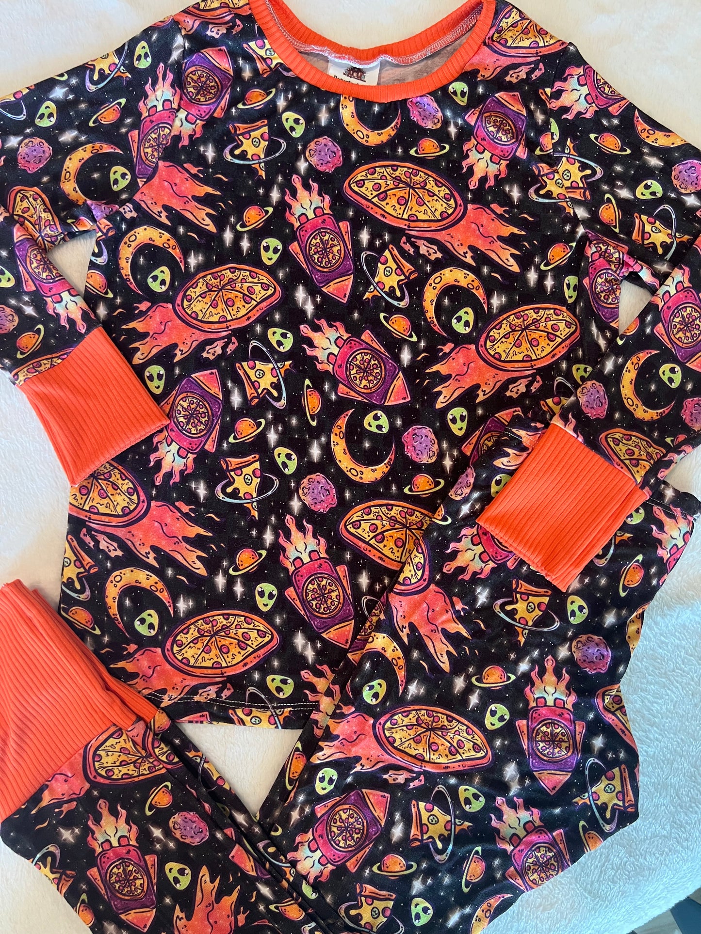 Pheonix Lounge Set